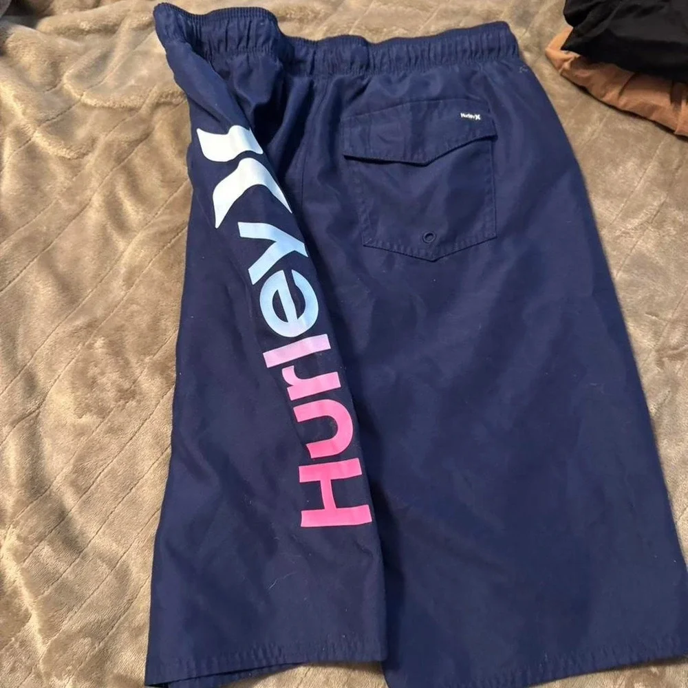 Hurley Boys Navy Blue Board Shorts Pink Gradient Logo Swim Trunks XL